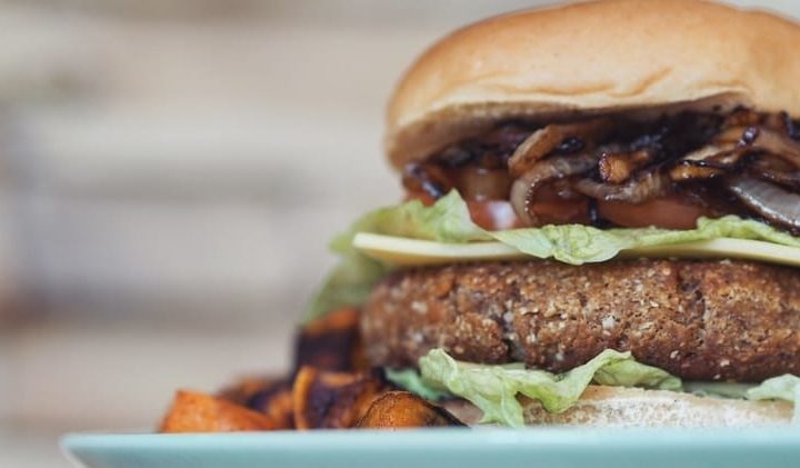 Zum Start der Grillsaison: veganer Burger