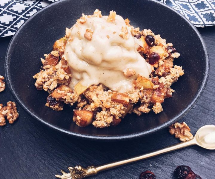 Birnen Crumble mit Nicecream