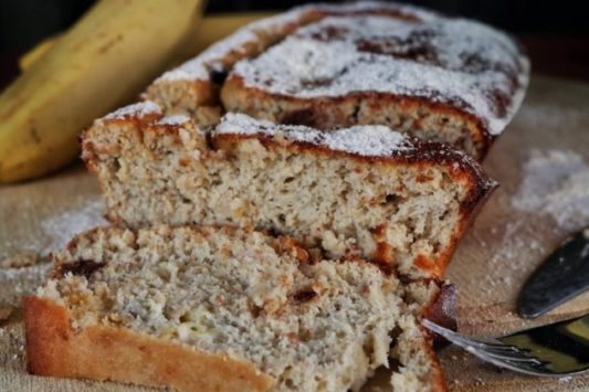 Bananenbrot mit Protein