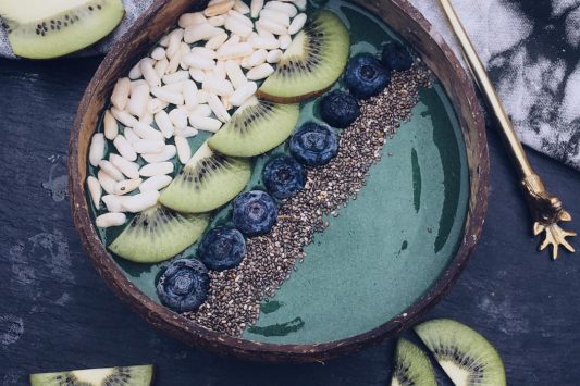 grüne Smoothie Bowl