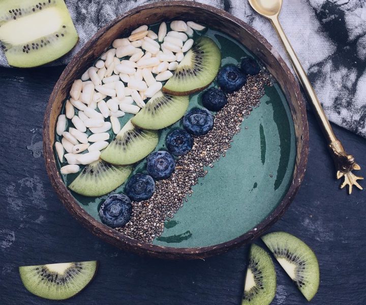 grüne Smoothie Bowl
