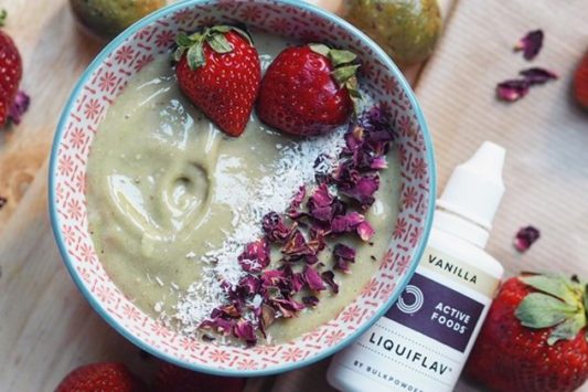 Matcha Smoothie Bowl Recipe | BULK POWDERS® Core Ireland