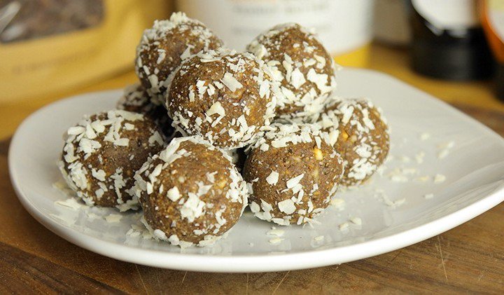 vegan protein bites - amandel kokos - bulk powders nl