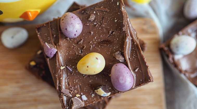 Paasbrownies met minieggs