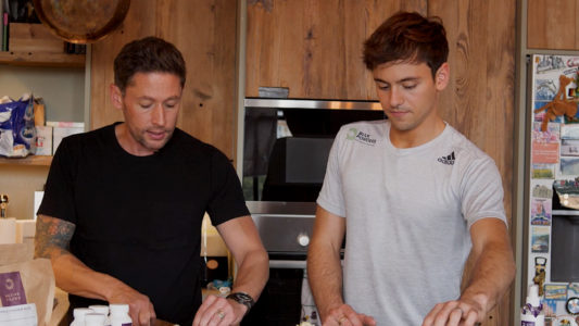 ontbijt frittata recept met tom daley en ian haste