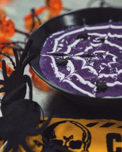 receita de halloween proteica - teia de aranha