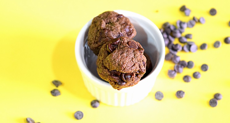 Pistachio Cookie Balls