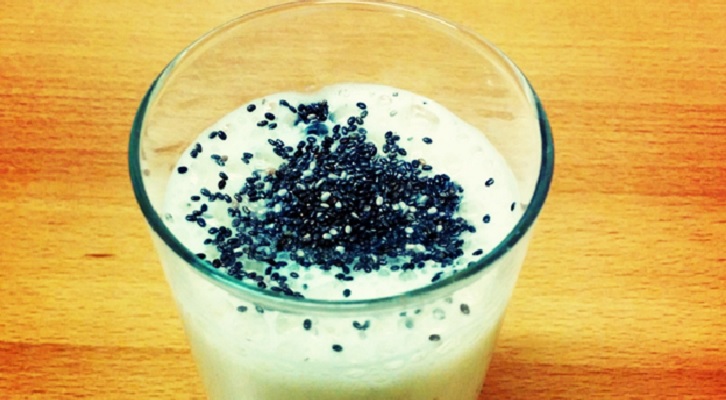 White Chocolate & Chia Smoothie