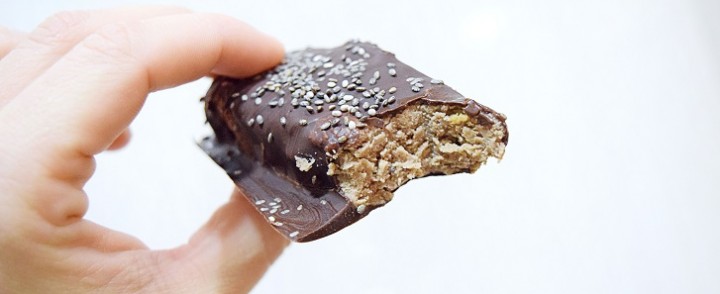 Peanut Butter Chocolate Protein Bars