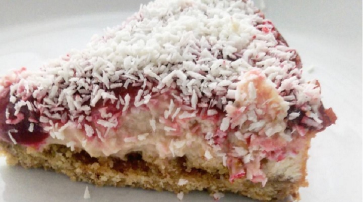 Protein Strawberry White Chocolate Coconut Cheesecake