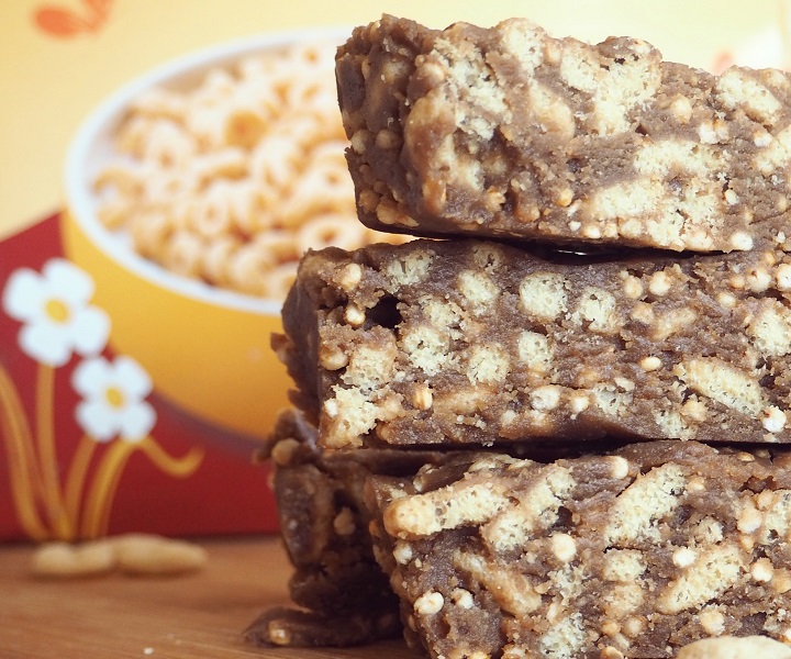 Crunchy Peanut Butter Cereal Bars