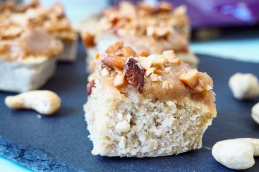 Cashew Frosted Vanilla Bakes
