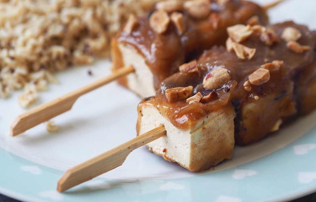 satay tofu skewer