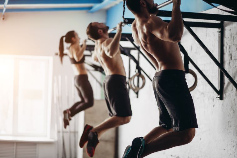 pull ups on bar training