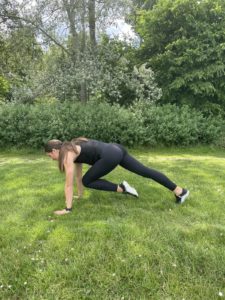 outdoor-workout-sarah-lees